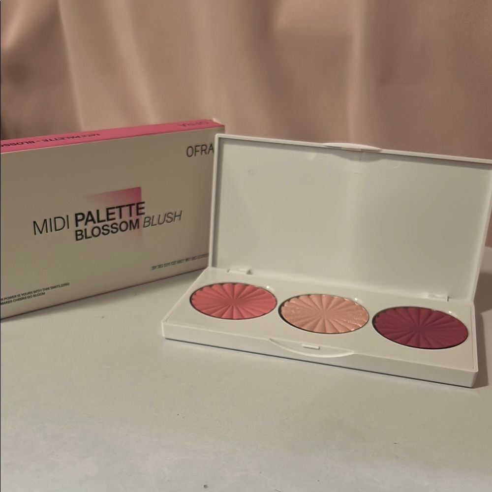 OFRA Midi Palette Blossom Blush